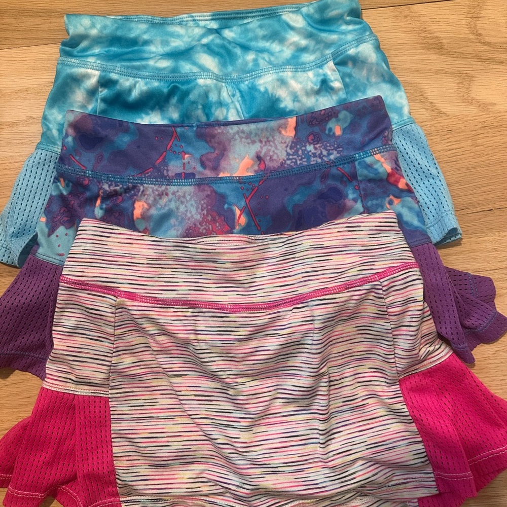 Girls Tennis: mix & match tops and skirts